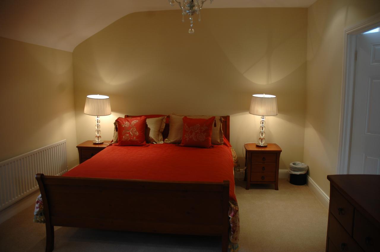 Moyvalley Hotel Self Catering Cottages Exteriör bild